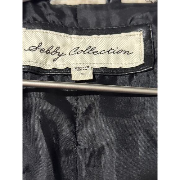 Debby Collection · Small · Faux Leather · Puffer · Sherpa Trim · Black Cream - Picture 4 of 7